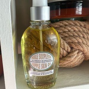 L'Occitane Almond Skin Oil